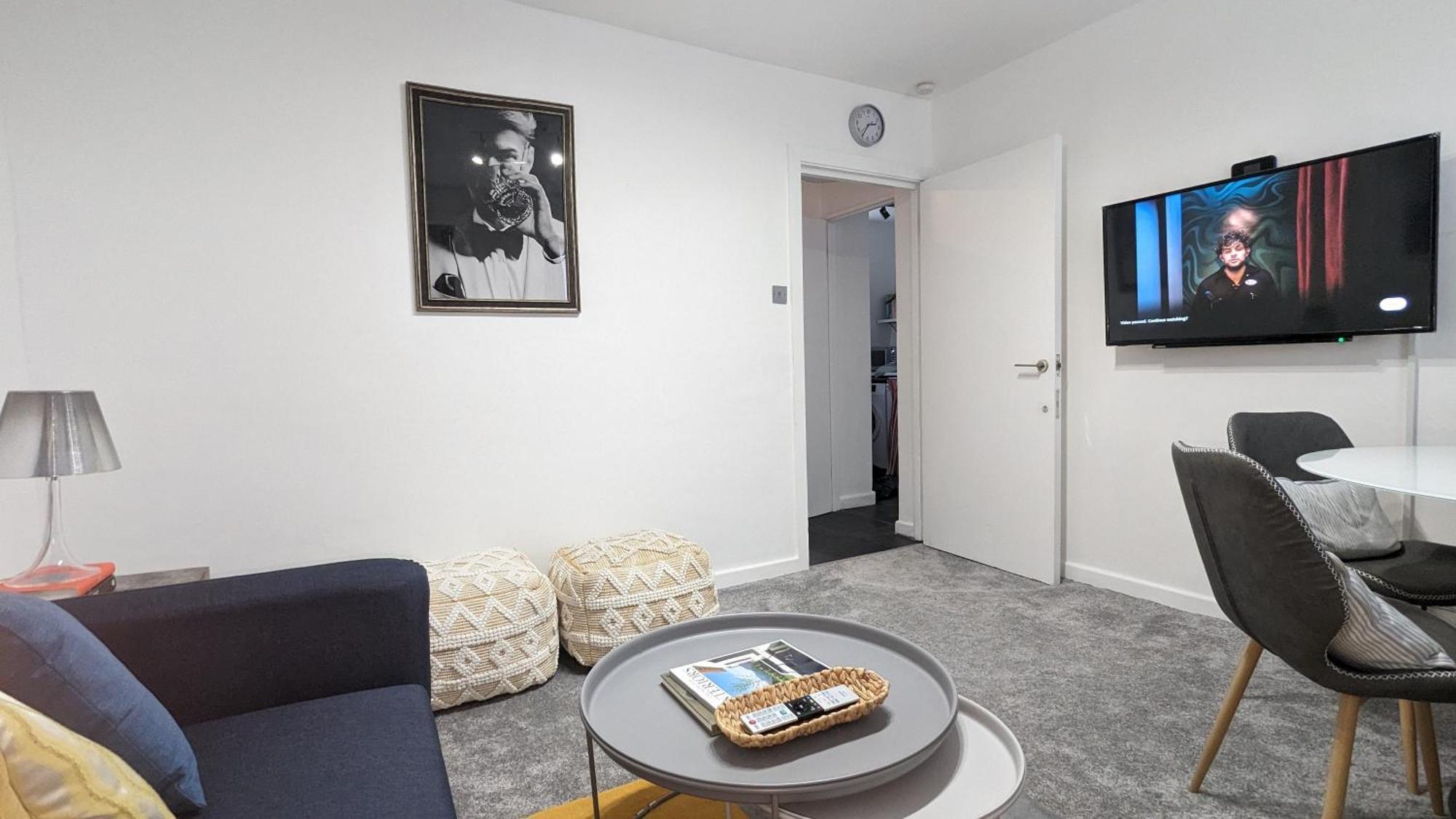 Charming & Quaint Old Compton Apartamento - Quiet Guests Only Allowed, No Parties Allowed, Over 25 Years Old Or Families London Exterior foto